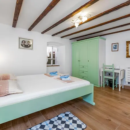 Apartament Cecilia *